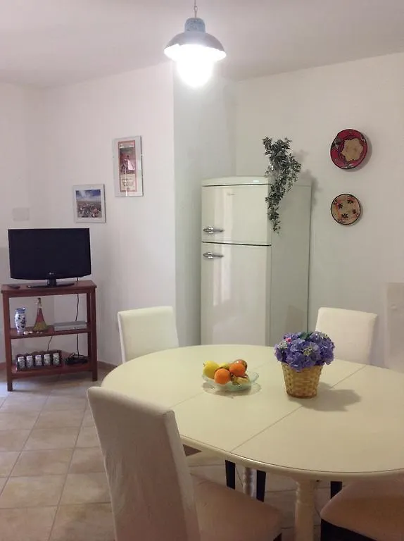 Bacio Di Sole Apartment Pula Italy